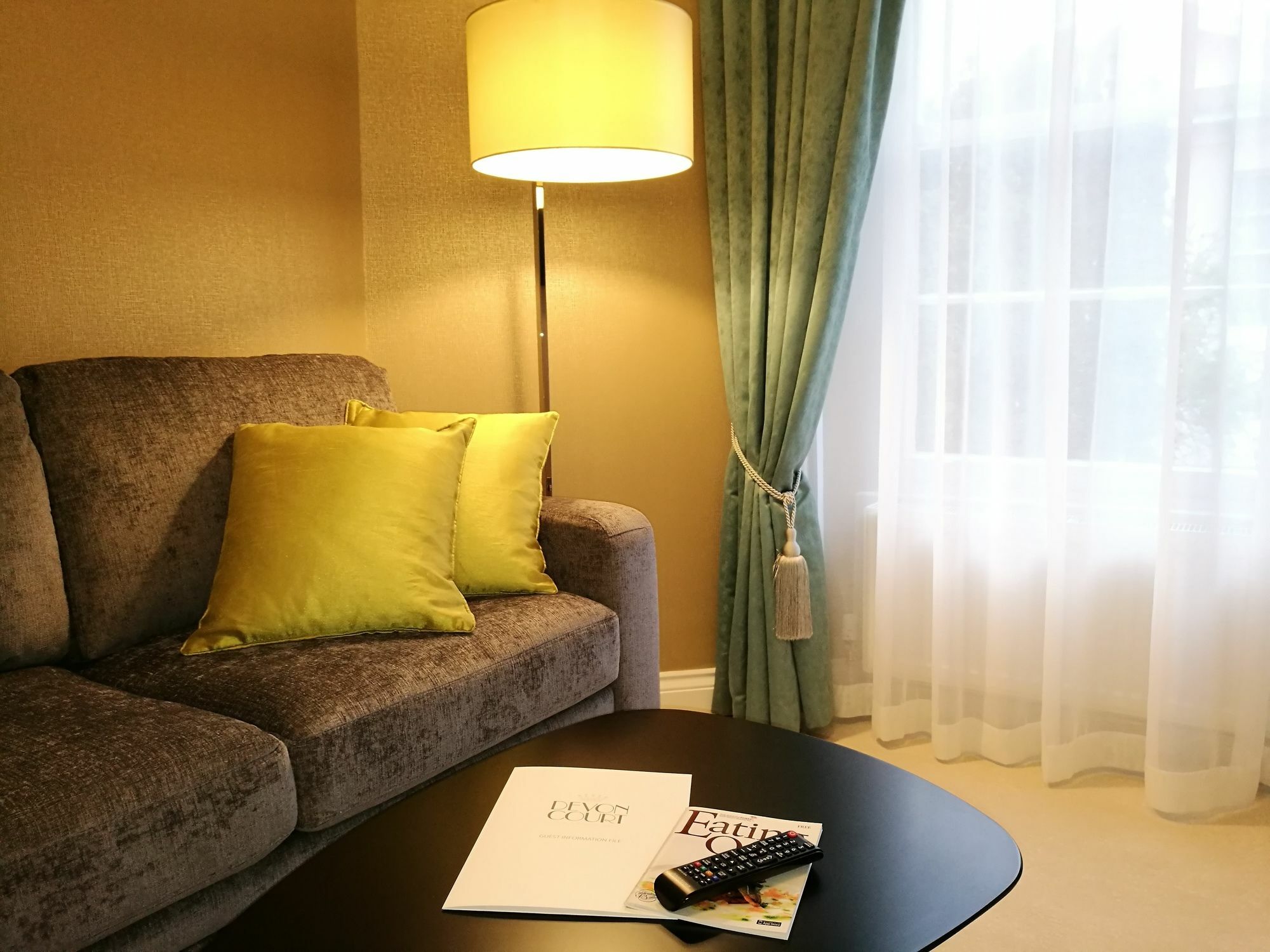 The Devon Court Hotel Торки Екстериор снимка