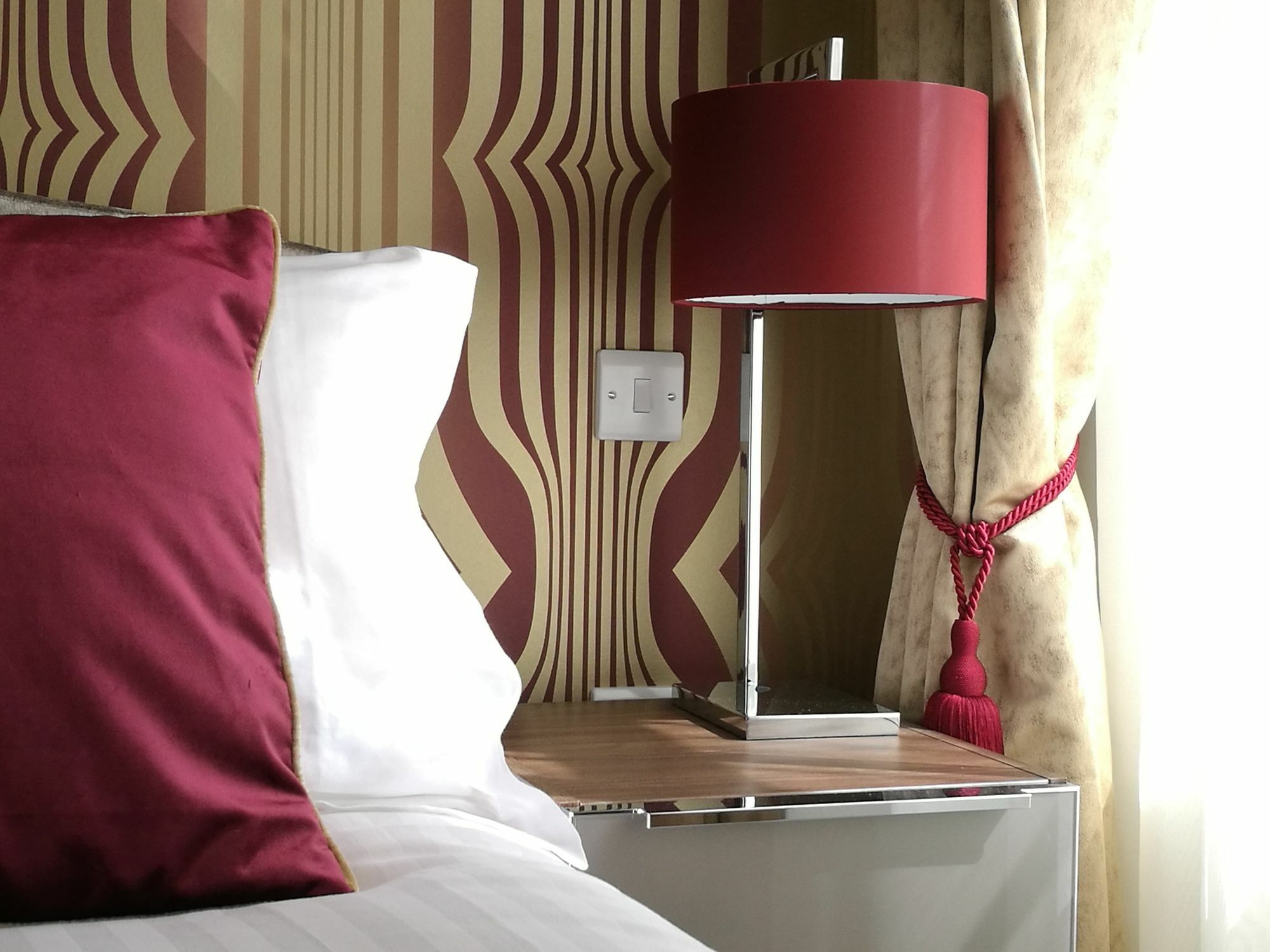 The Devon Court Hotel Торки Екстериор снимка